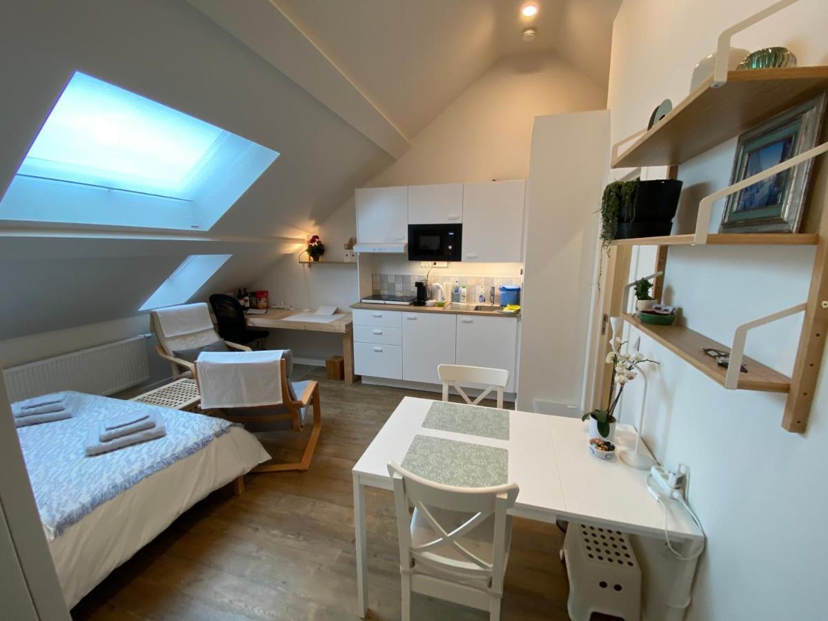 Logies-M Comfort Studios Inc Bikes B&B Oostende Eksteriør bilde
