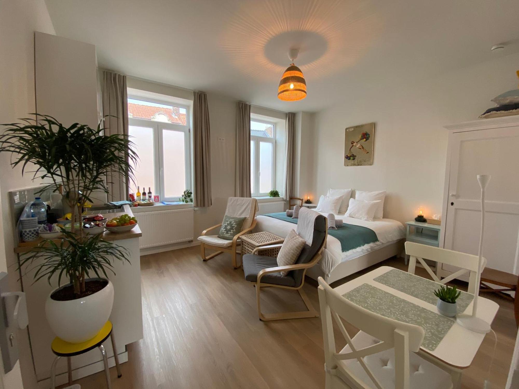 Logies-M Comfort Studios Inc Bikes B&B Oostende Eksteriør bilde